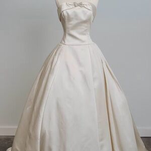 Amsale Regina Strapless Bridal Ball Gown